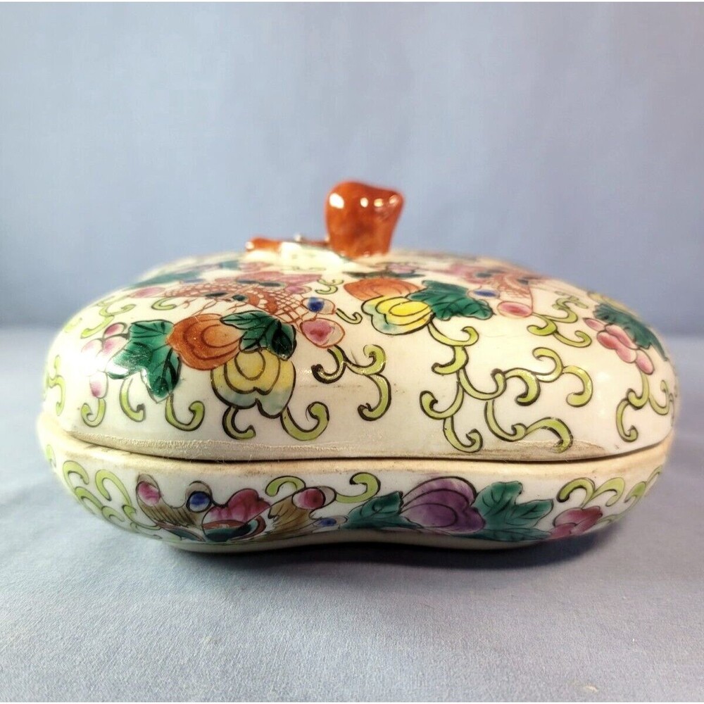 Chinese Candy Trinket Box Vanity Dish Square Quatrefoil Porcelain Lidded VTG